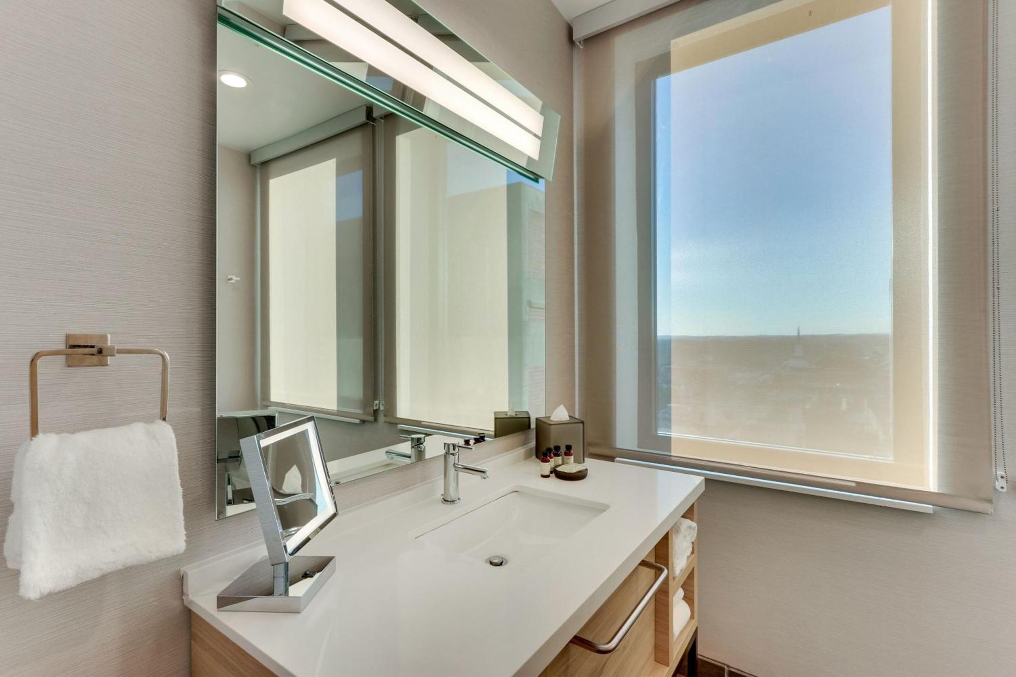 The Threefoot Hotel, Meridian, A Tribute Portfolio Hotel 外观 照片