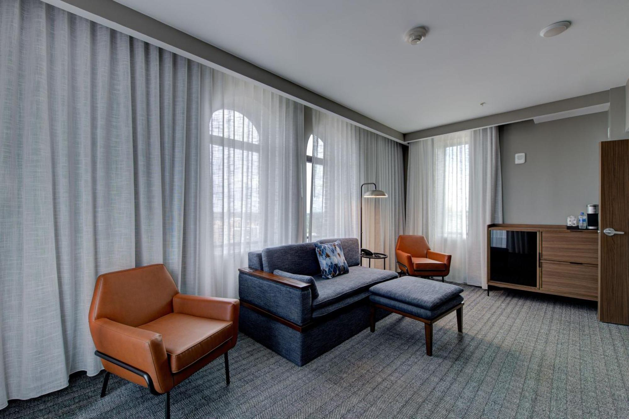 The Threefoot Hotel, Meridian, A Tribute Portfolio Hotel 外观 照片